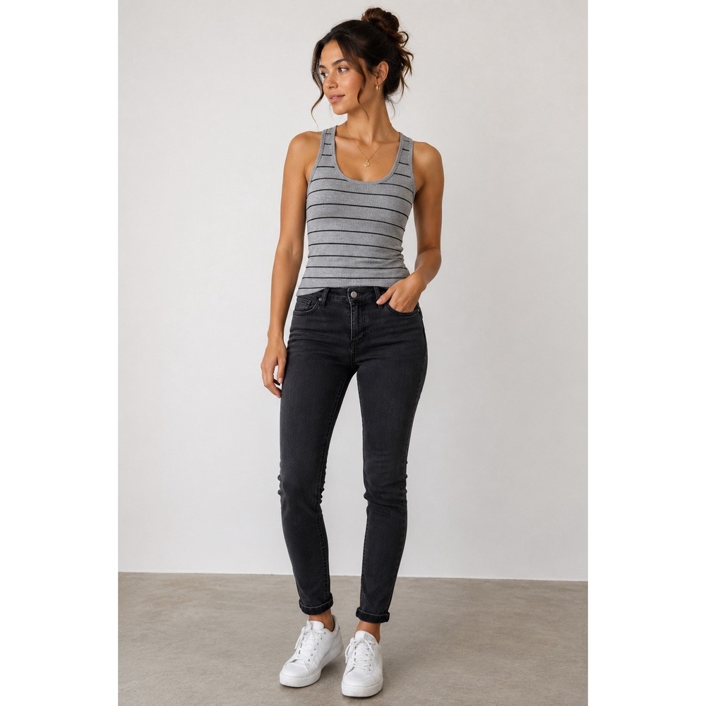 Zara Skinny‎ Jeans 4 Gray Stretch Modern Minimalist Everyday Slim Fit